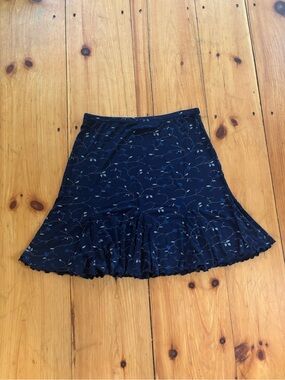 Vintage 90’s Briggs New York Petite Medium Navy Floral Flowy Skirt